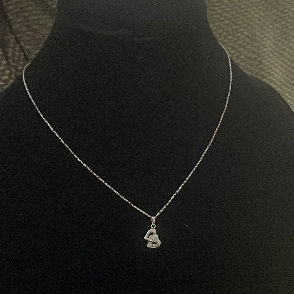 Minimalist Silver Necklace with Pendant